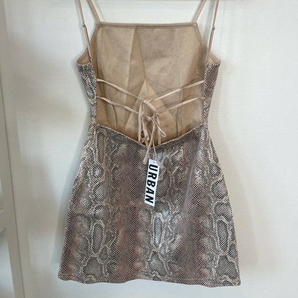 Urban Outfitters Mini Dress NWT - Picture 2 of 3